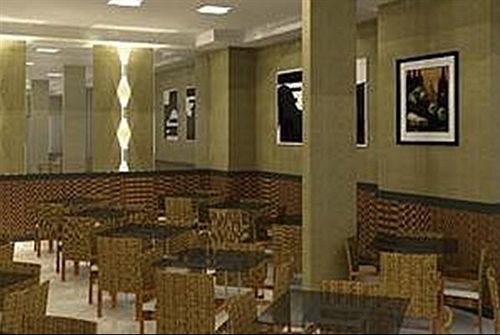 Hotel Skala Traveling 3*